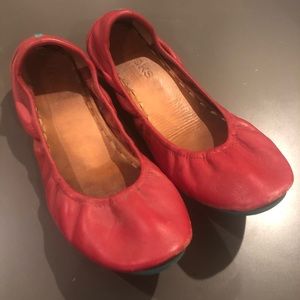 Red Tieks